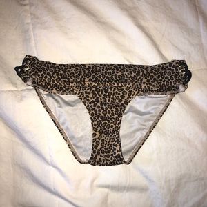 Cheetah bikini bottoms